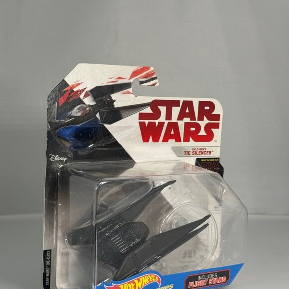 KYLO REN'S TIE SILENCER Star Wars Hot Wheels Die Cast Mattel Starships NEW - Picture 4 of 9